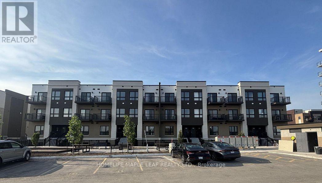 Q7 - 25 PALACE STREET, Kitchener, Ontario