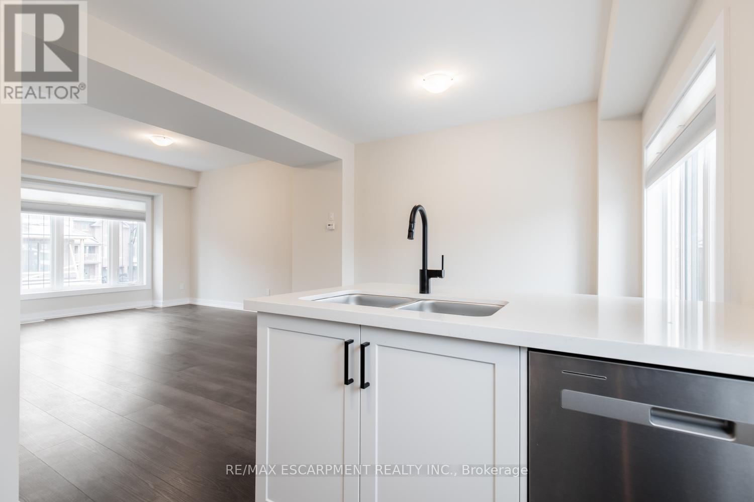 47 - 19 Picardy Drive, Hamilton, Ontario  L8J 2T7 - Photo 10 - X13743228