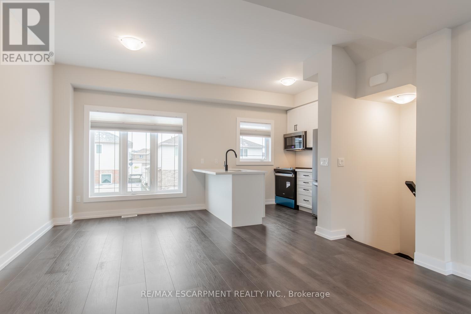 47 - 19 Picardy Drive, Hamilton, Ontario  L8J 2T7 - Photo 5 - X13743228