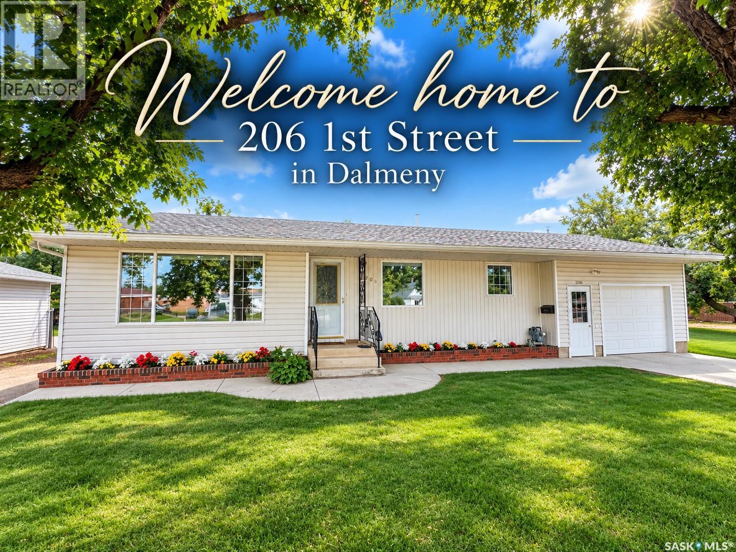 206 1st Street, Dalmeny, Saskatchewan  S0K 1E0 - Photo 1 - SK047371