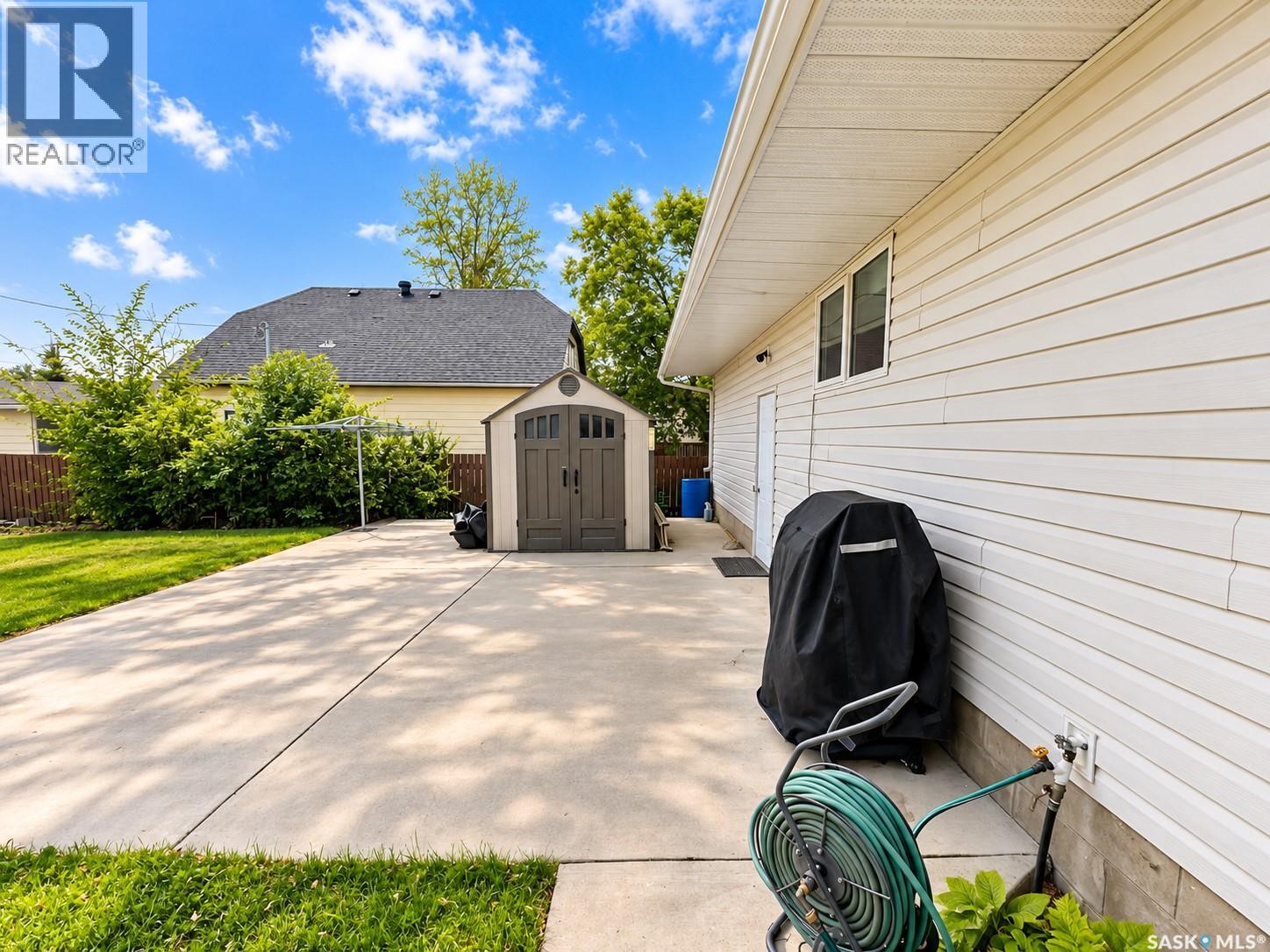 206 1st Street, Dalmeny, Saskatchewan  S0K 1E0 - Photo 2 - SK047371