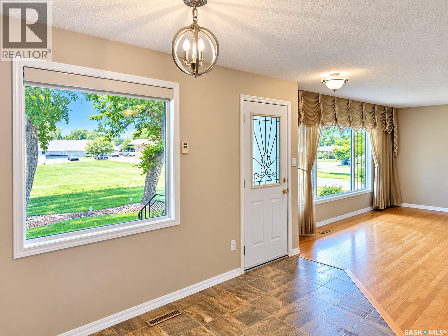 206 1st Street, Dalmeny, Saskatchewan  S0K 1E0 - Photo 5 - SK047371
