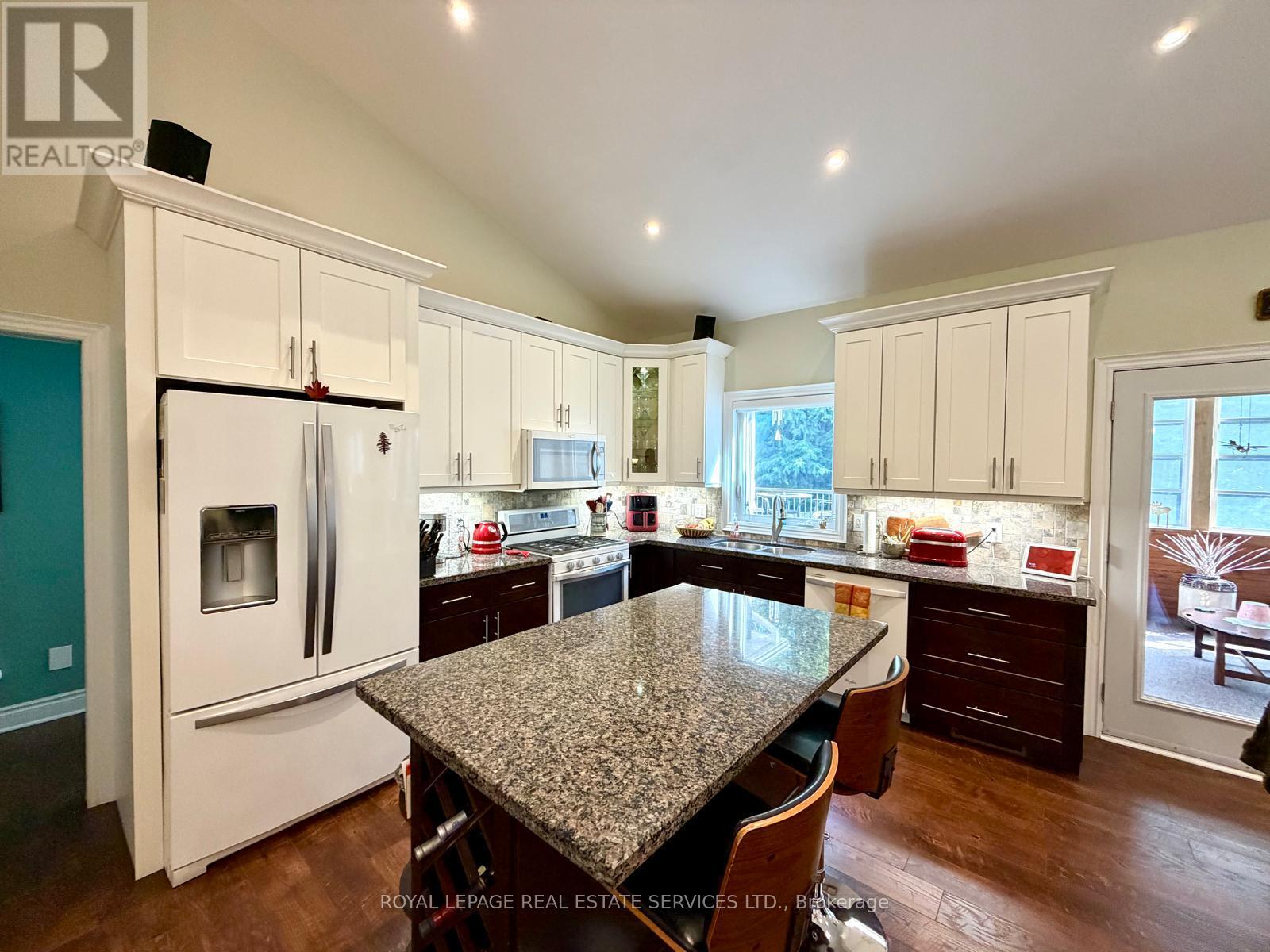 1045 Tower Crescent, Gravenhurst, Ontario  P0E 1G0 - Photo 10 - X13532662