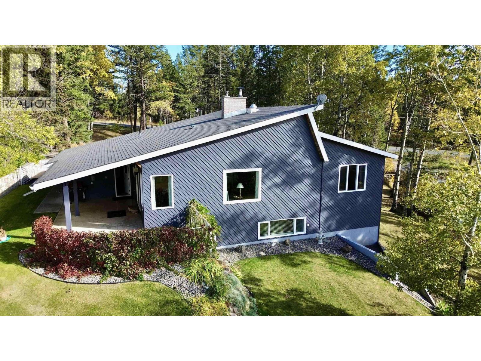 4838 Telqua Drive, 108 Mile Ranch, British Columbia  V0K 2Z0 - Photo 7 - R3161298