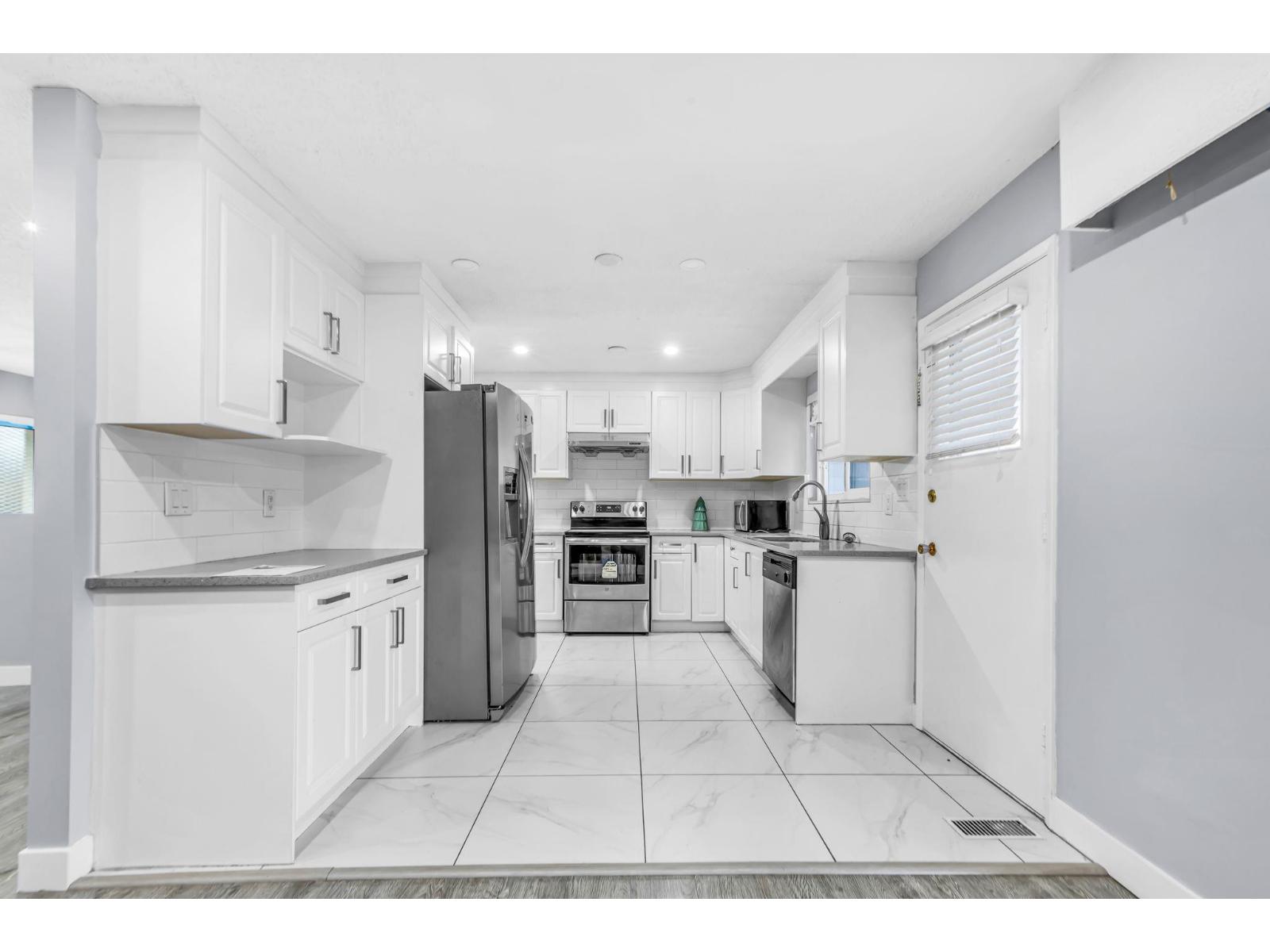 11786 86 Avenue, Delta, British Columbia  V4C 2X7 - Photo 15 - R3161193