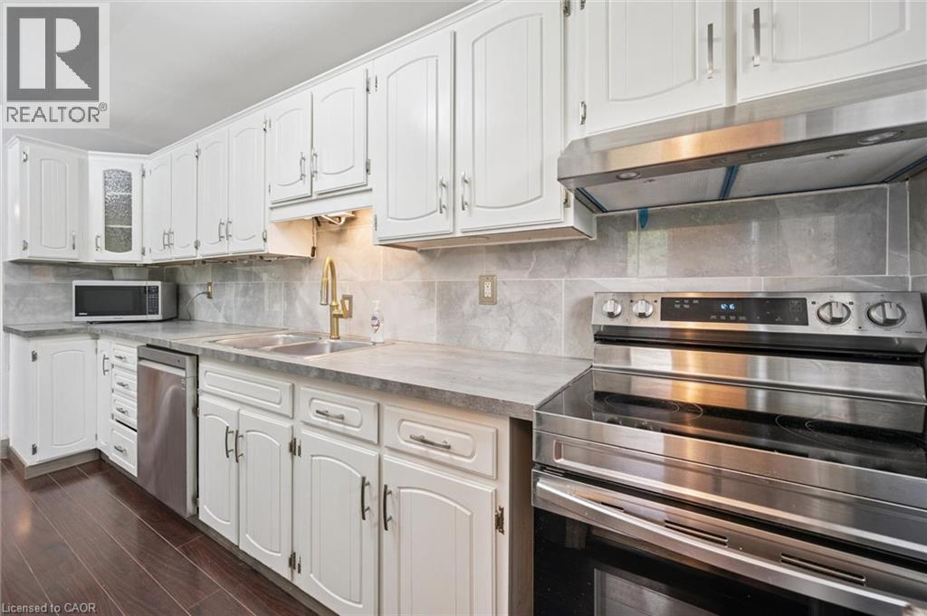 217 Mayfield Avenue, Waterloo, Ontario  N2J 3S6 - Photo 11 - 40860514