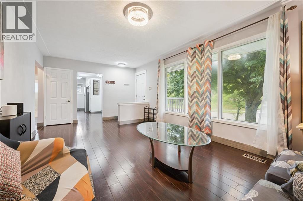 217 Mayfield Avenue, Waterloo, Ontario  N2J 3S6 - Photo 7 - 40860514
