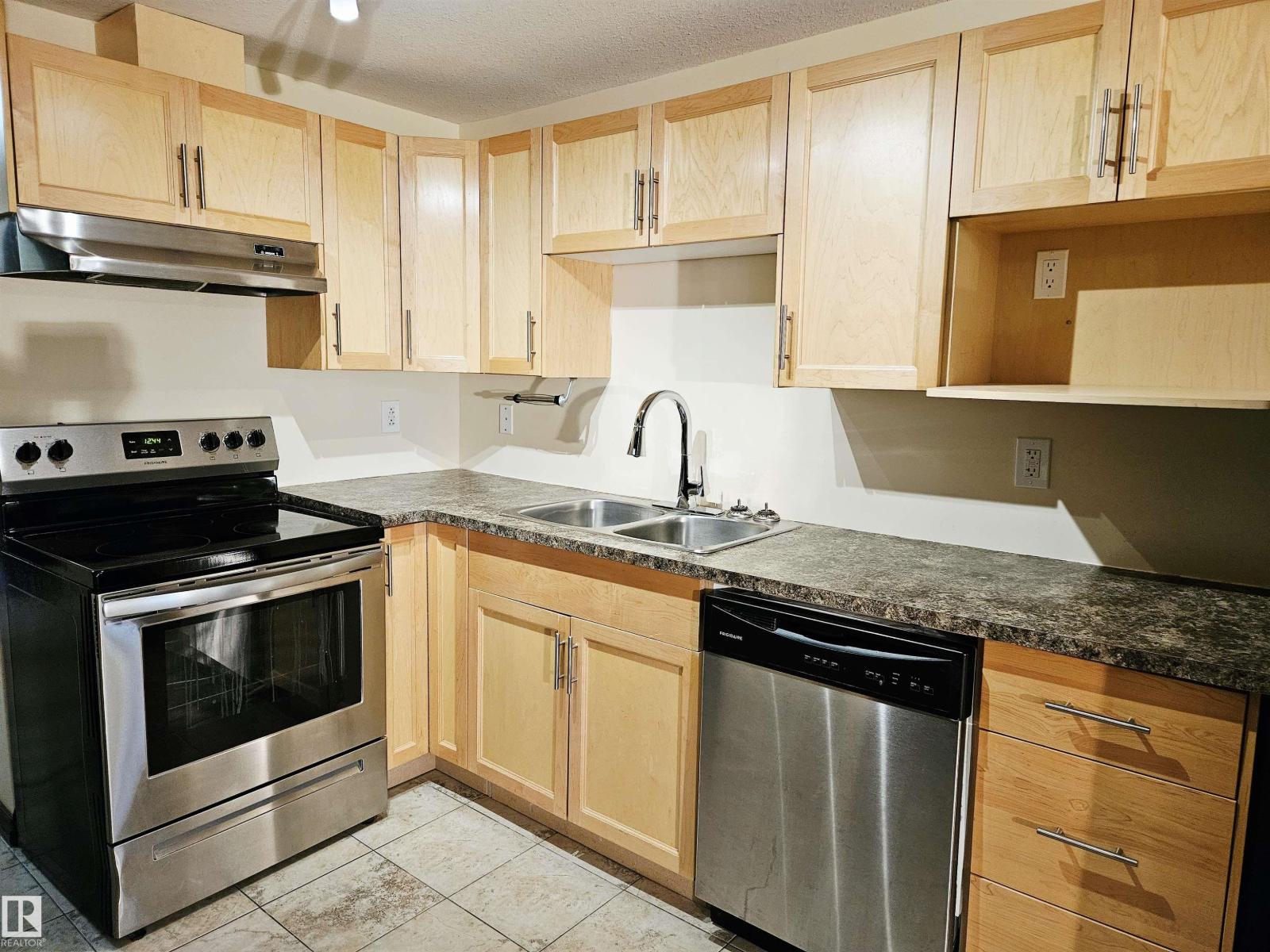 11625 88 St Nw, Edmonton, Alberta  T5B 3R5 - Photo 43 - E4505171