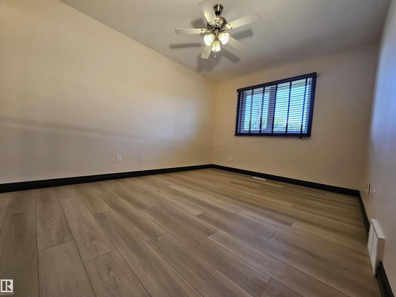 11625 88 St Nw, Edmonton, Alberta  T5B 3R5 - Photo 29 - E4505171