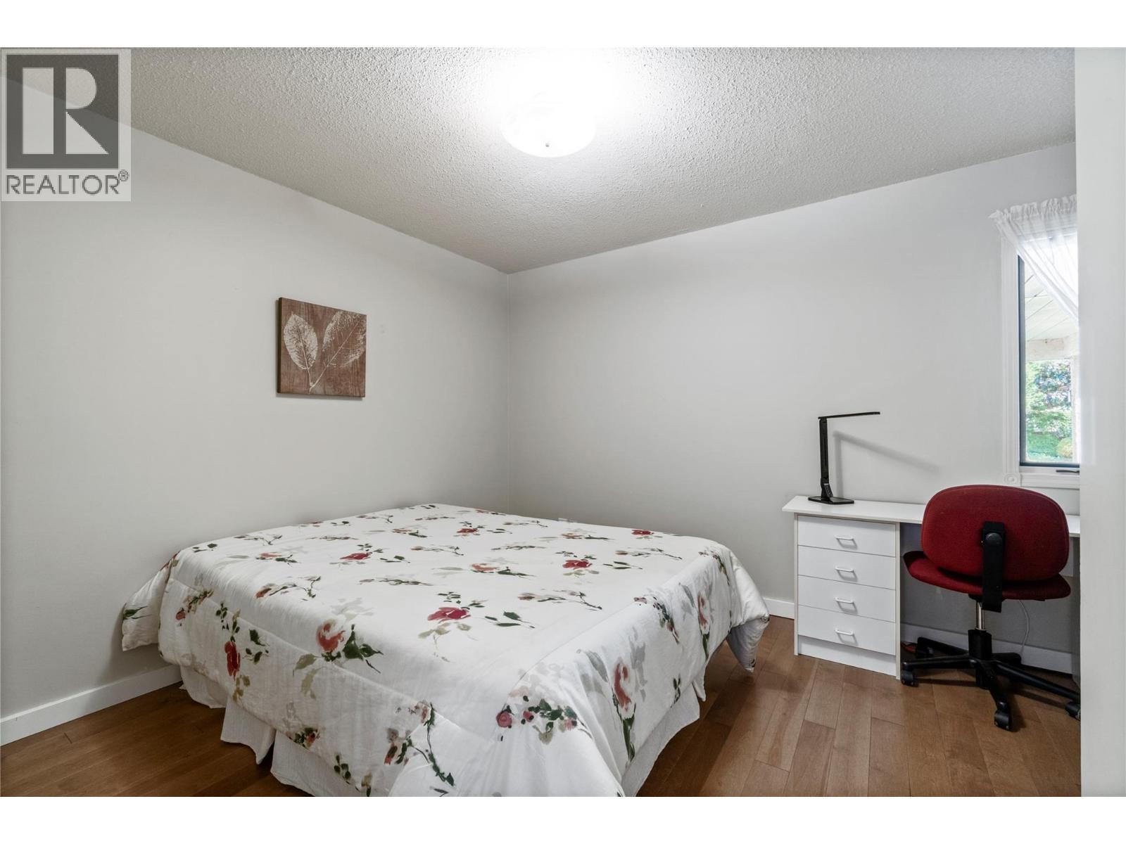 2415 5 Avenue NE, Salmon Arm, British Columbia  V1E 1Y9 - Photo 19 - 10399524