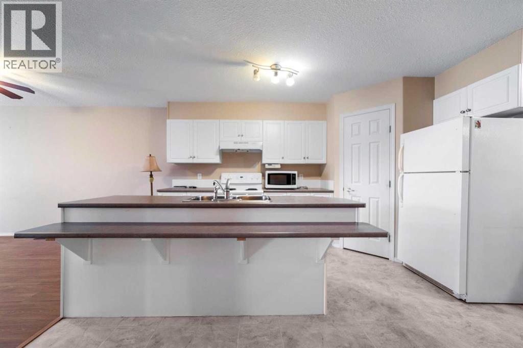 4503 69 Street, Camrose, Alberta  T4V 5B3 - Photo 6 - A2342323