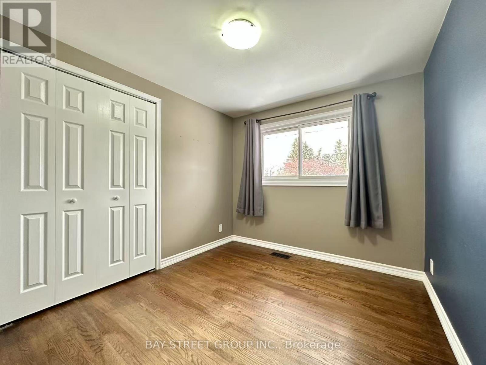 49 Howland Drive, Kitchener, Ontario  N2E 1G4 - Photo 10 - X13735500