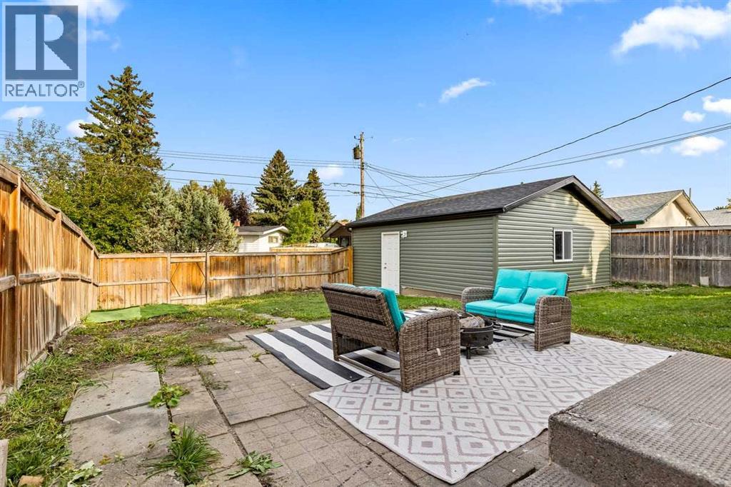 9716 2 Street Se, Calgary, Alberta T2J 0W2 - Photo 37 - A2342590