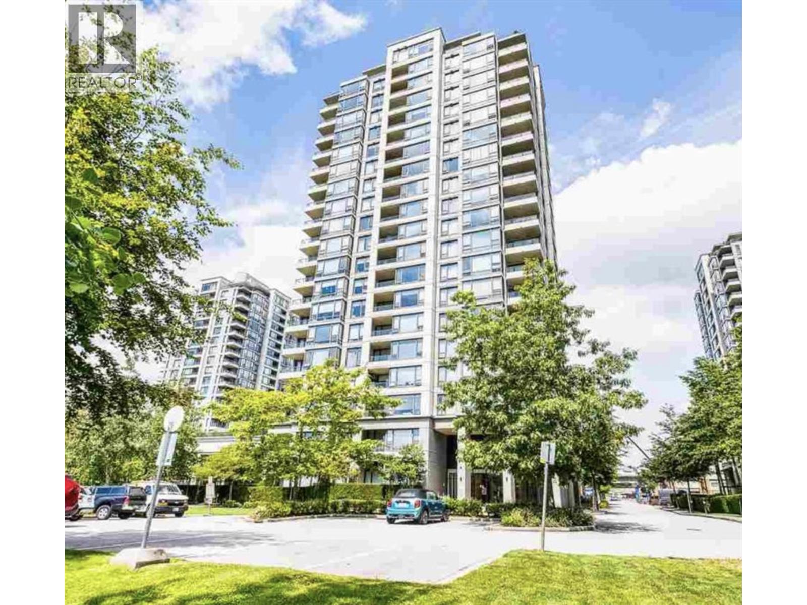 2102 4178 DAWSON STREET, burnaby, British Columbia