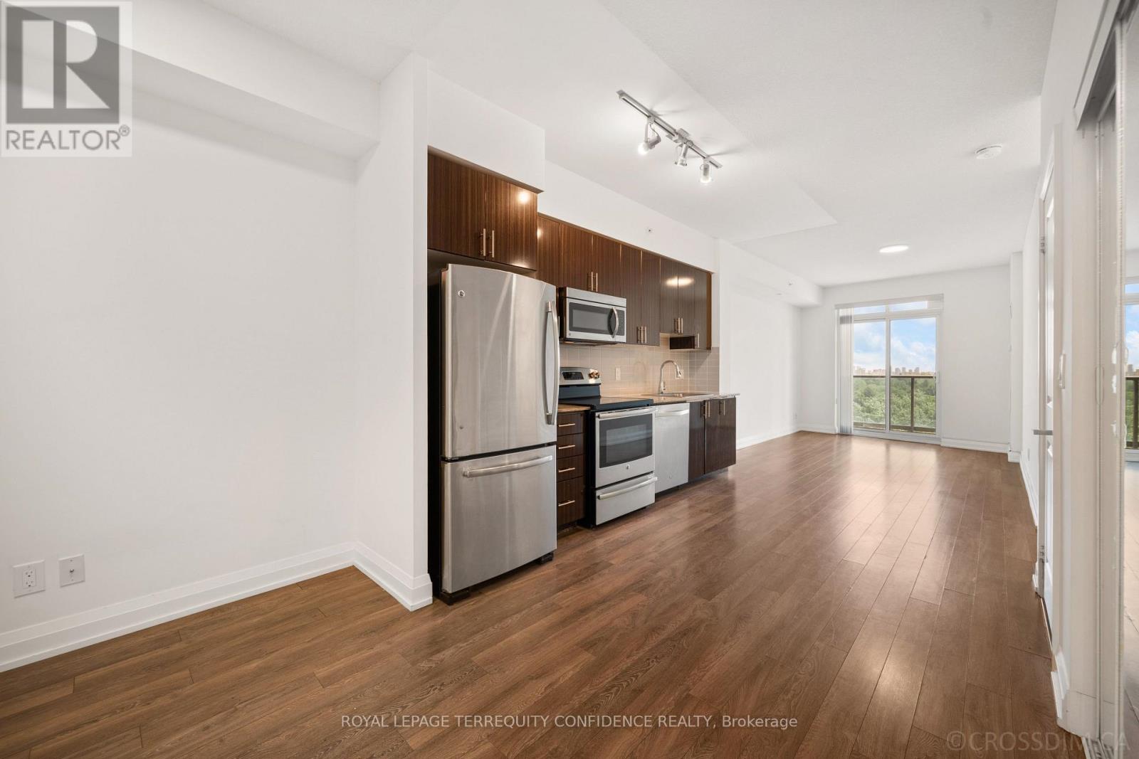 727 - 7161 YONGE STREET, Markham, Ontario