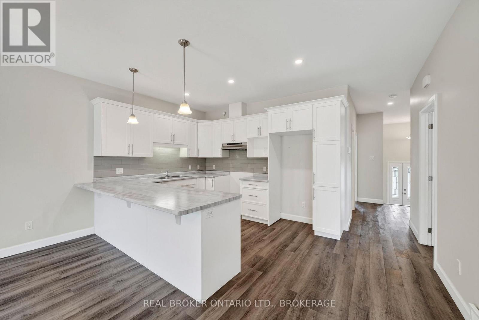 250 Lourdes Avenue, Cornwall, Ontario  K6H 0E8 - Photo 13 - X13743282