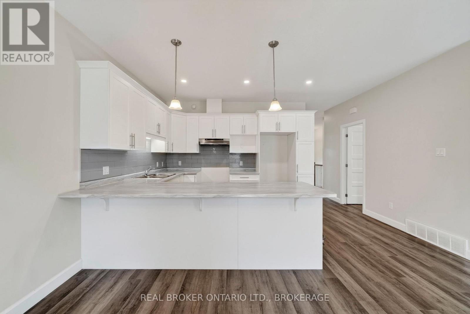 250 Lourdes Avenue, Cornwall, Ontario  K6H 0E8 - Photo 14 - X13743282