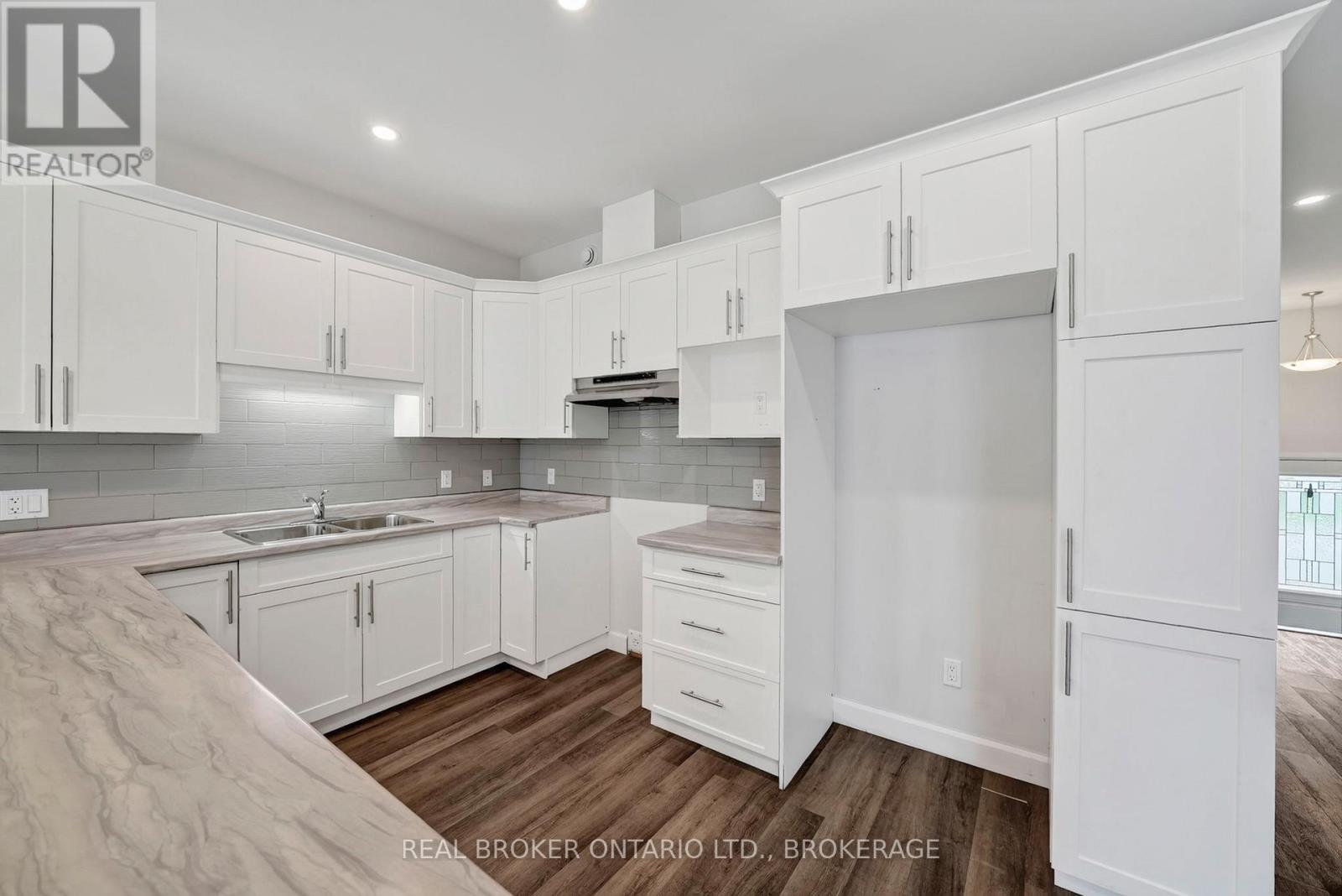 250 Lourdes Avenue, Cornwall, Ontario  K6H 0E8 - Photo 15 - X13743282