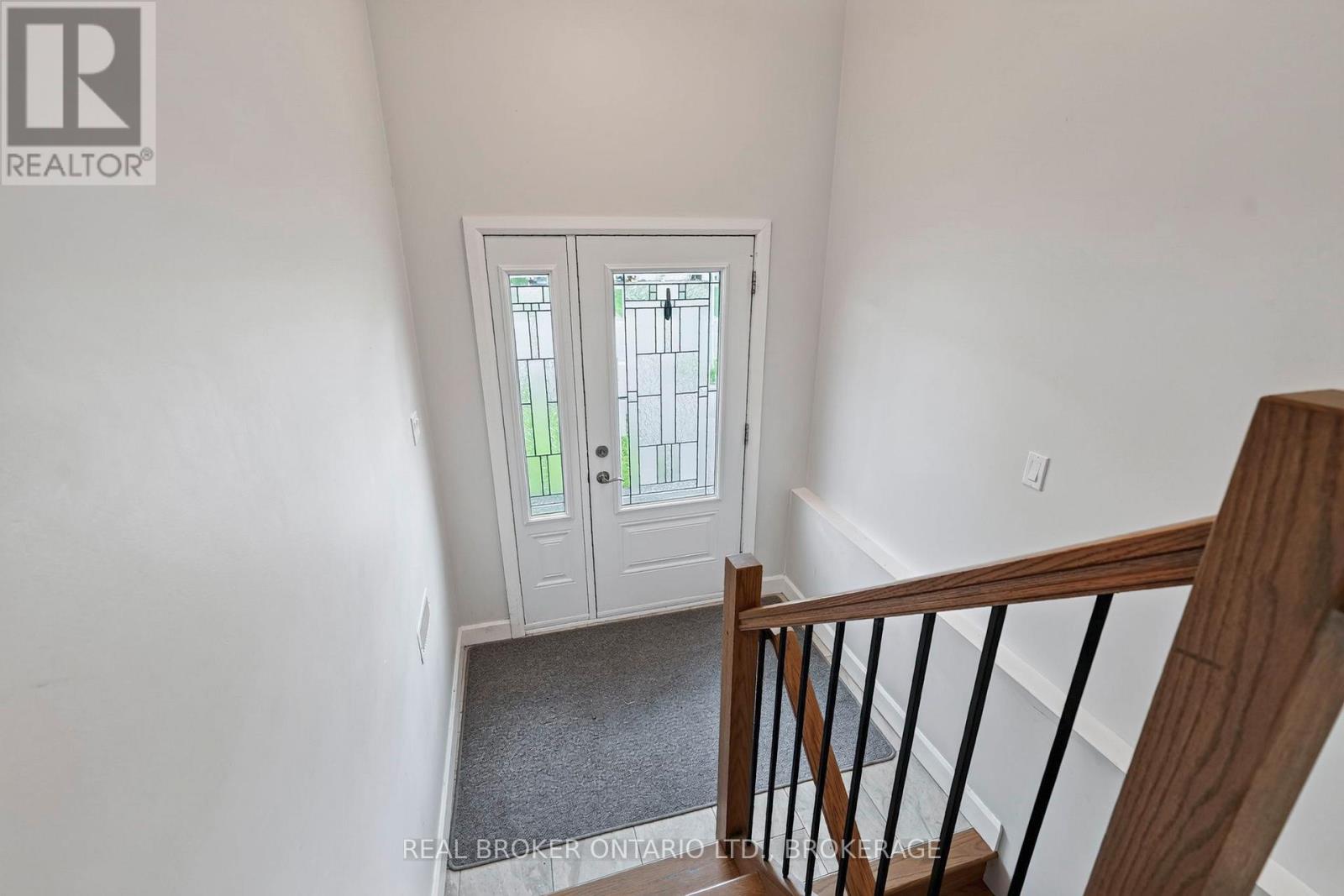 250 Lourdes Avenue, Cornwall, Ontario K6H 0E8 - Photo 3 - X13743282