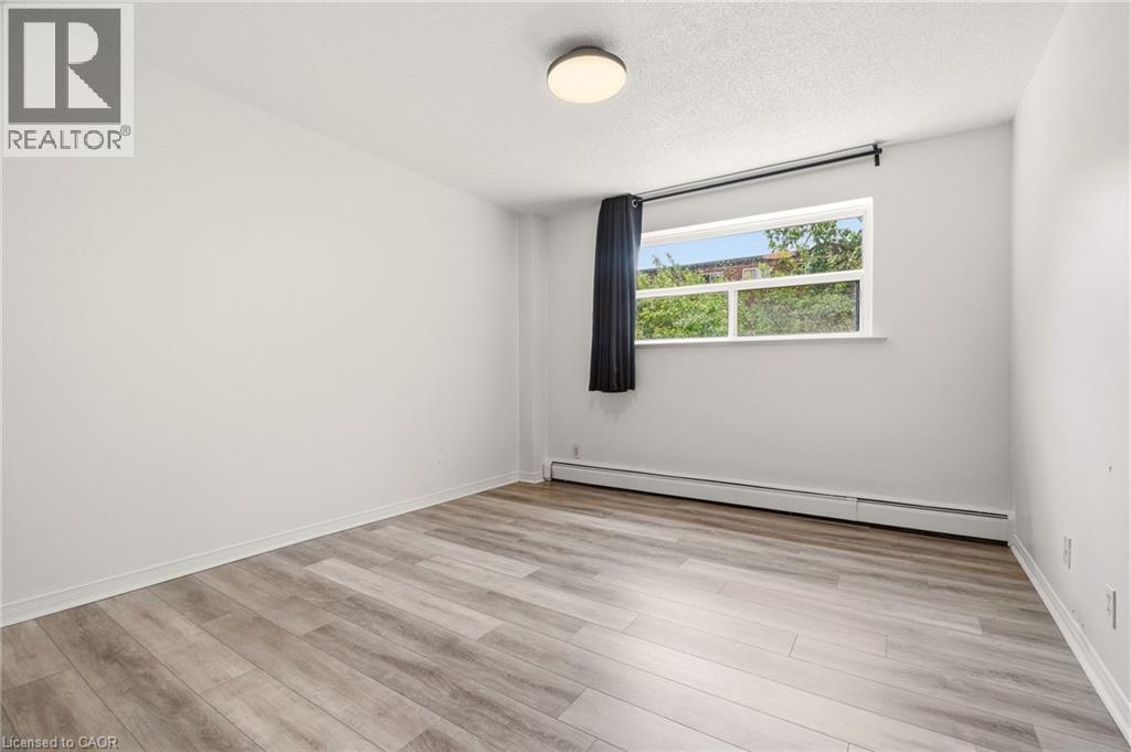 2411 New Street Unit# 201, Burlington, Ontario  L7R 1K2 - Photo 18 - 40860327