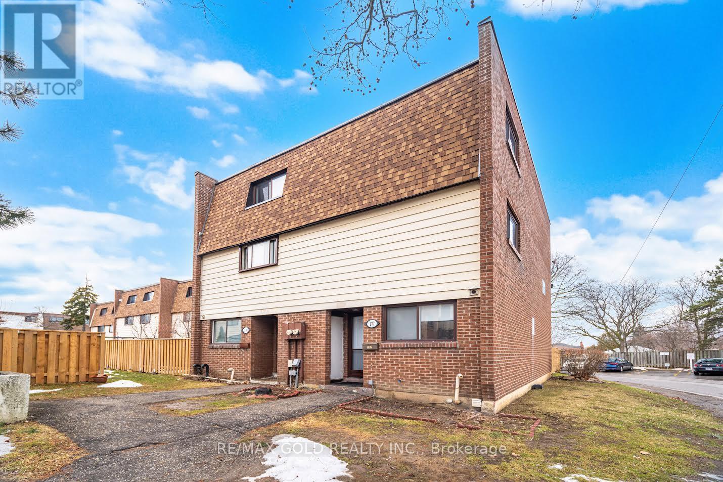 178 - 180 MISSISSAUGA VALLEY BOULEVARD, Mississauga, Ontario