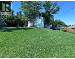 61 2 Avenue E, Cardston, Alberta