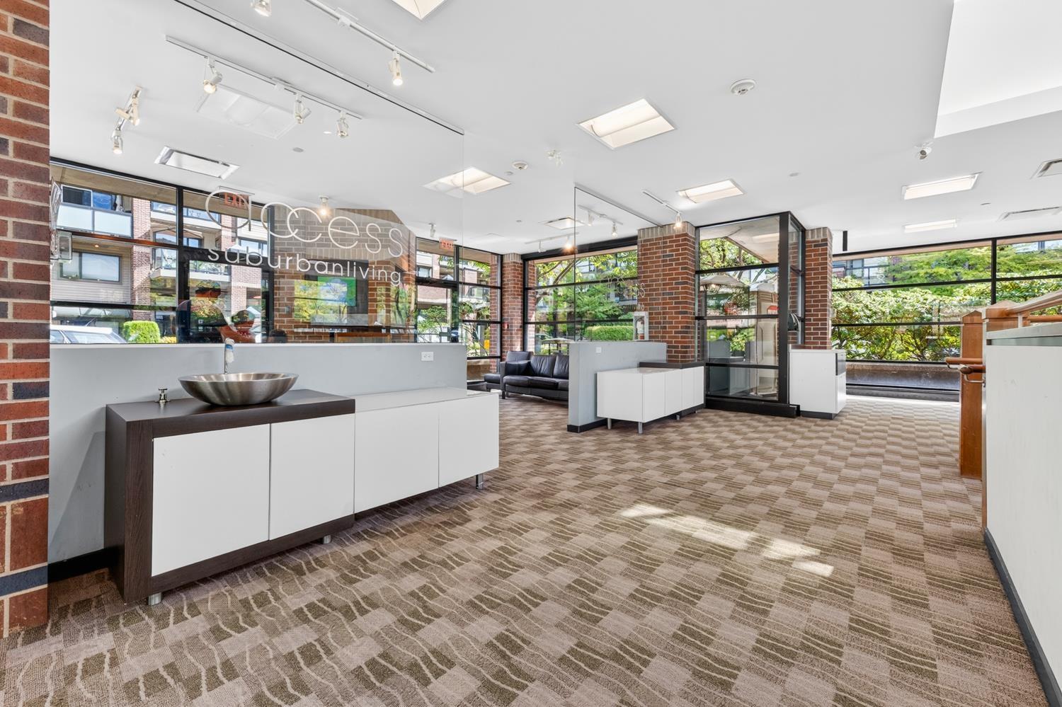 416 10866 City Parkway, Surrey, British Columbia  V3T 5W9 - Photo 23 - R3161409