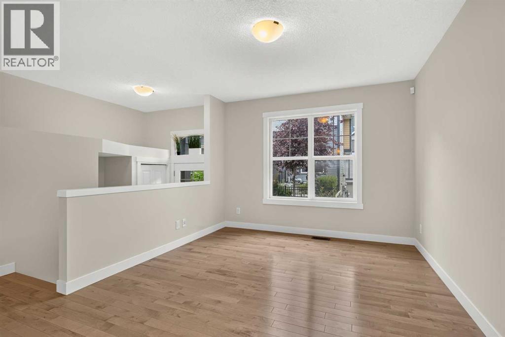 1106 Mckenzie Towne Row Se, Calgary, Alberta T2Z 1E1 - Photo 6 - A2340943