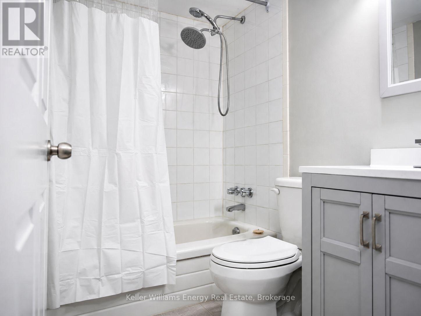 813 - 10 Tapscott Road, Toronto, Ontario  M1B 3L9 - Photo 16 - E13743372