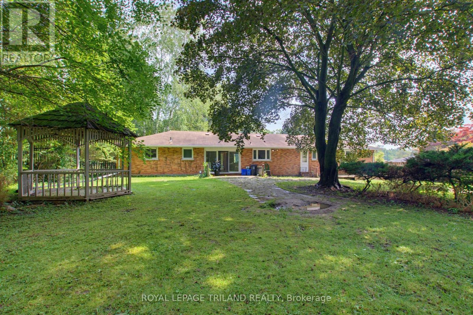 6267 Sunset Road, Central Elgin, Ontario  N0L 2L0 - Photo 43 - X13743392
