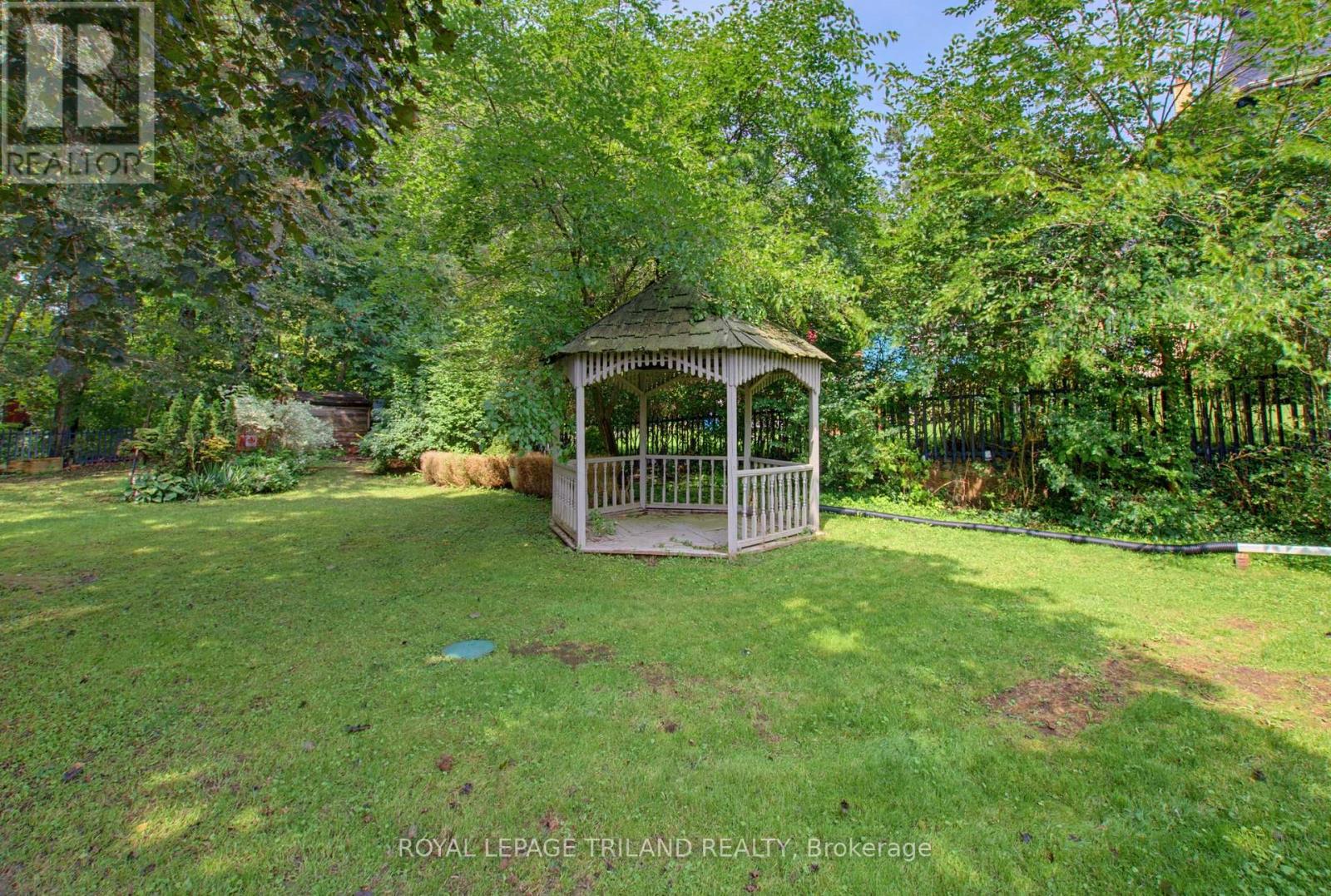 6267 Sunset Road, Central Elgin, Ontario  N0L 2L0 - Photo 47 - X13743392