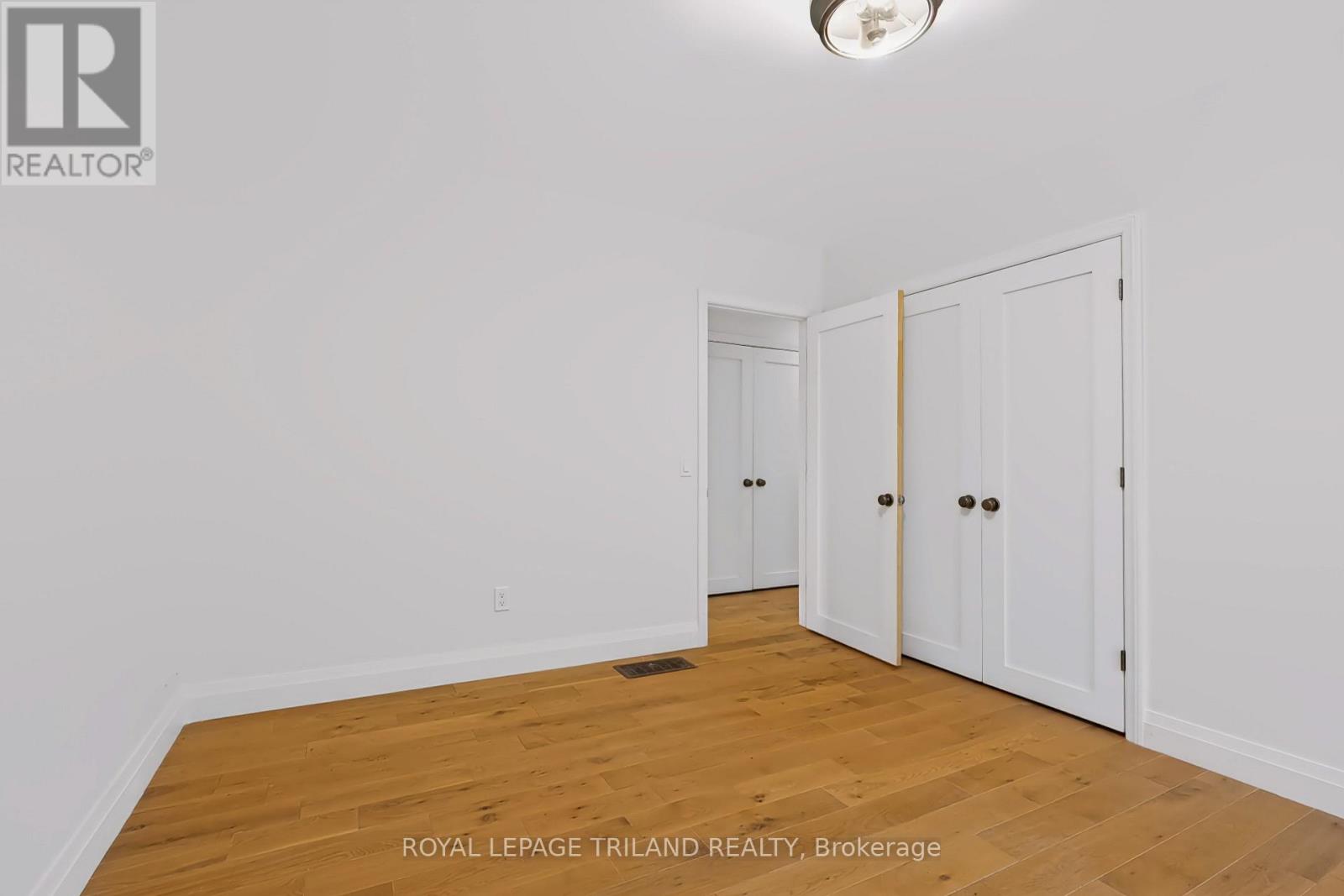 467 Commissioners Road E, London South, Ontario  N6C 2T6 - Photo 42 - X13743396