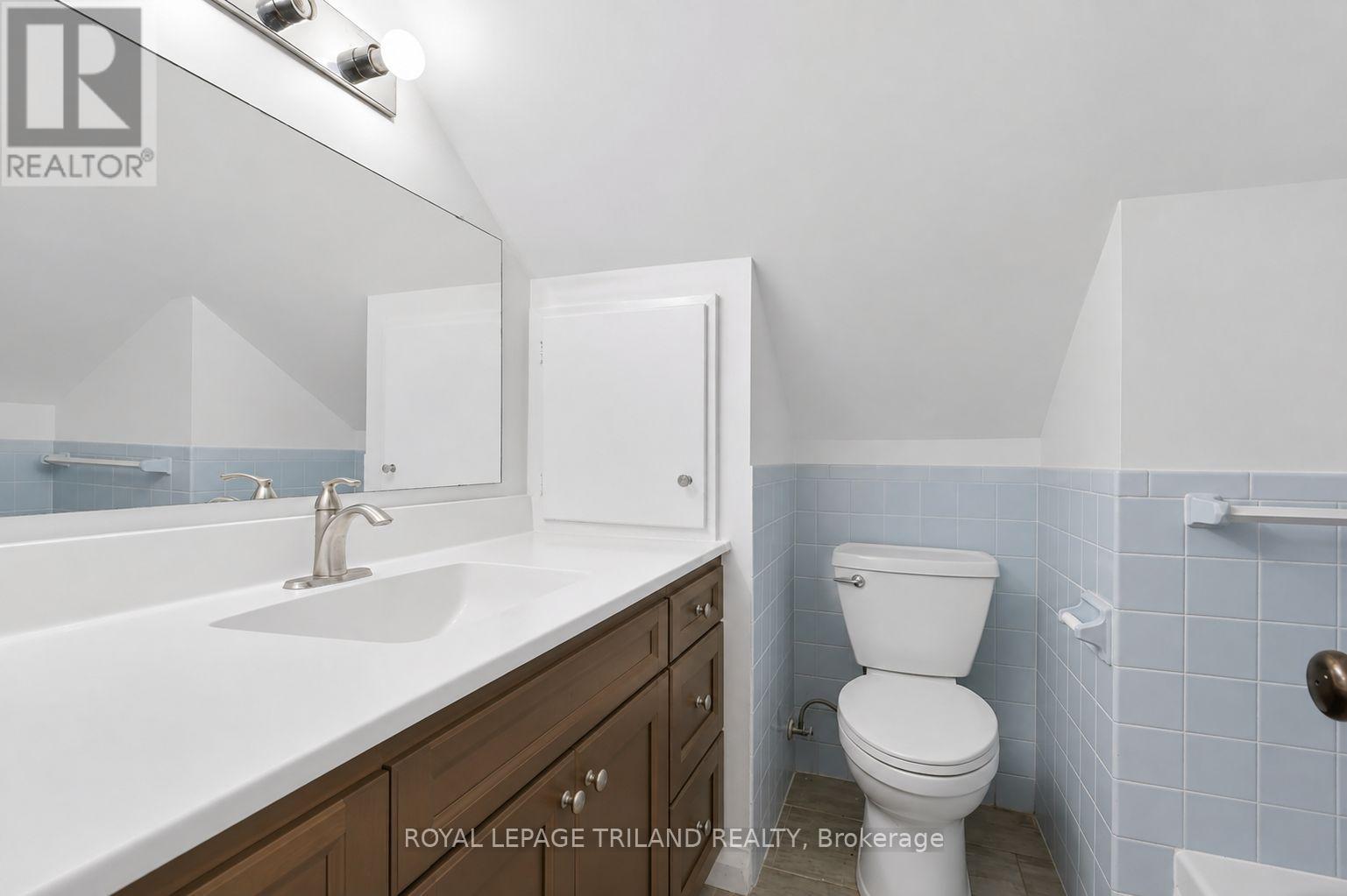 467 Commissioners Road E, London South, Ontario  N6C 2T6 - Photo 43 - X13743396