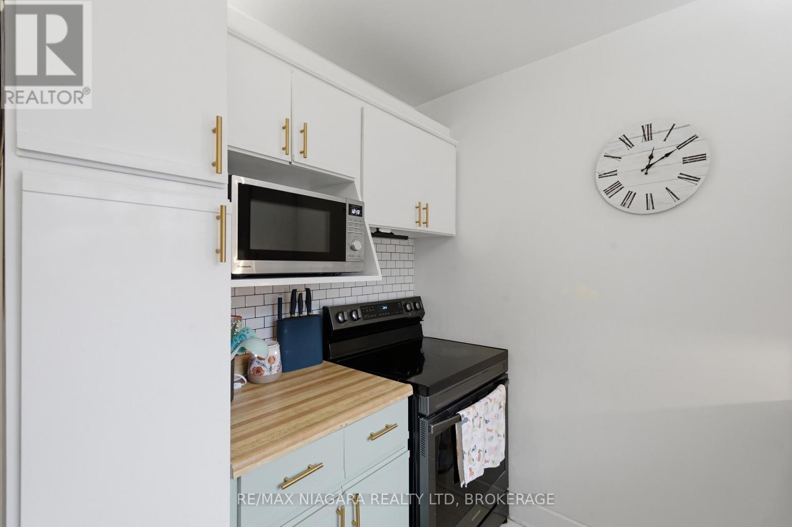 222 Neff Street, Port Colborne (Main Street), Ontario  L3K 3T6 - Photo 13 - X13743356