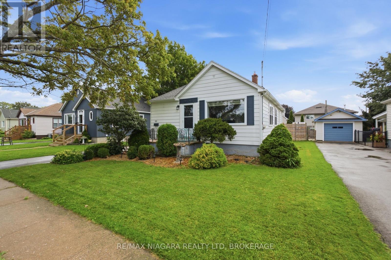222 Neff Street, Port Colborne (Main Street), Ontario  L3K 3T6 - Photo 2 - X13743356