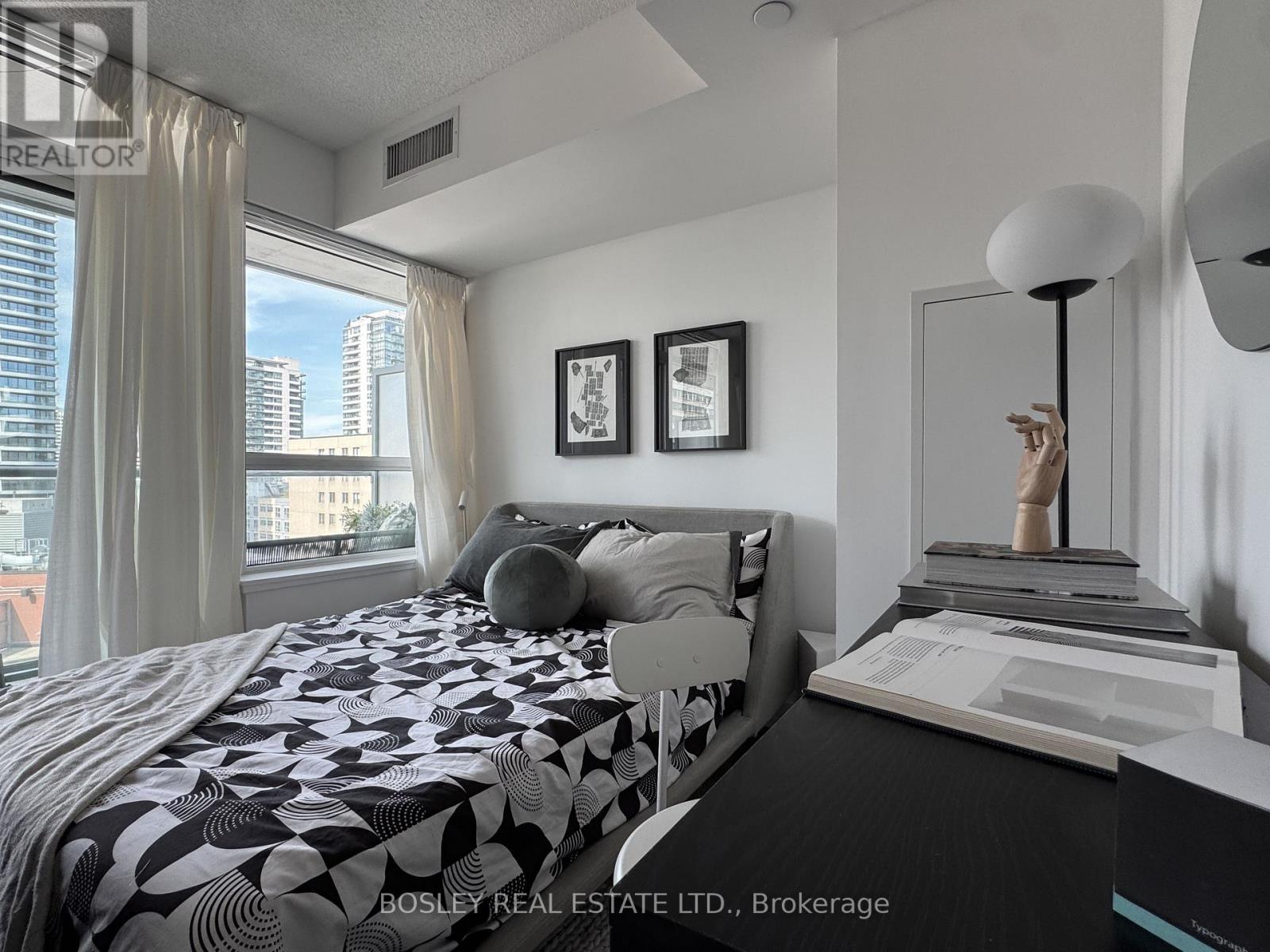 1504 - 365 Church Street, Toronto, Ontario  M5B 1H6 - Photo 13 - C13743374