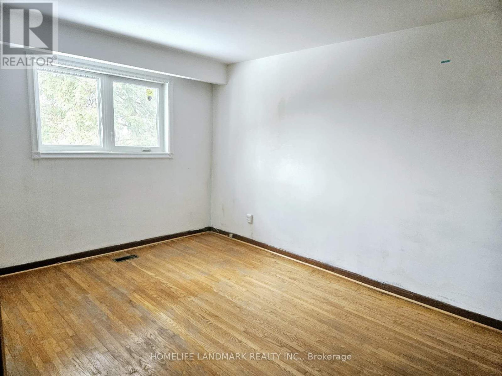 39 Bathford Crescent, Toronto, Ontario  M2J 2S3 - Photo 6 - C13743376