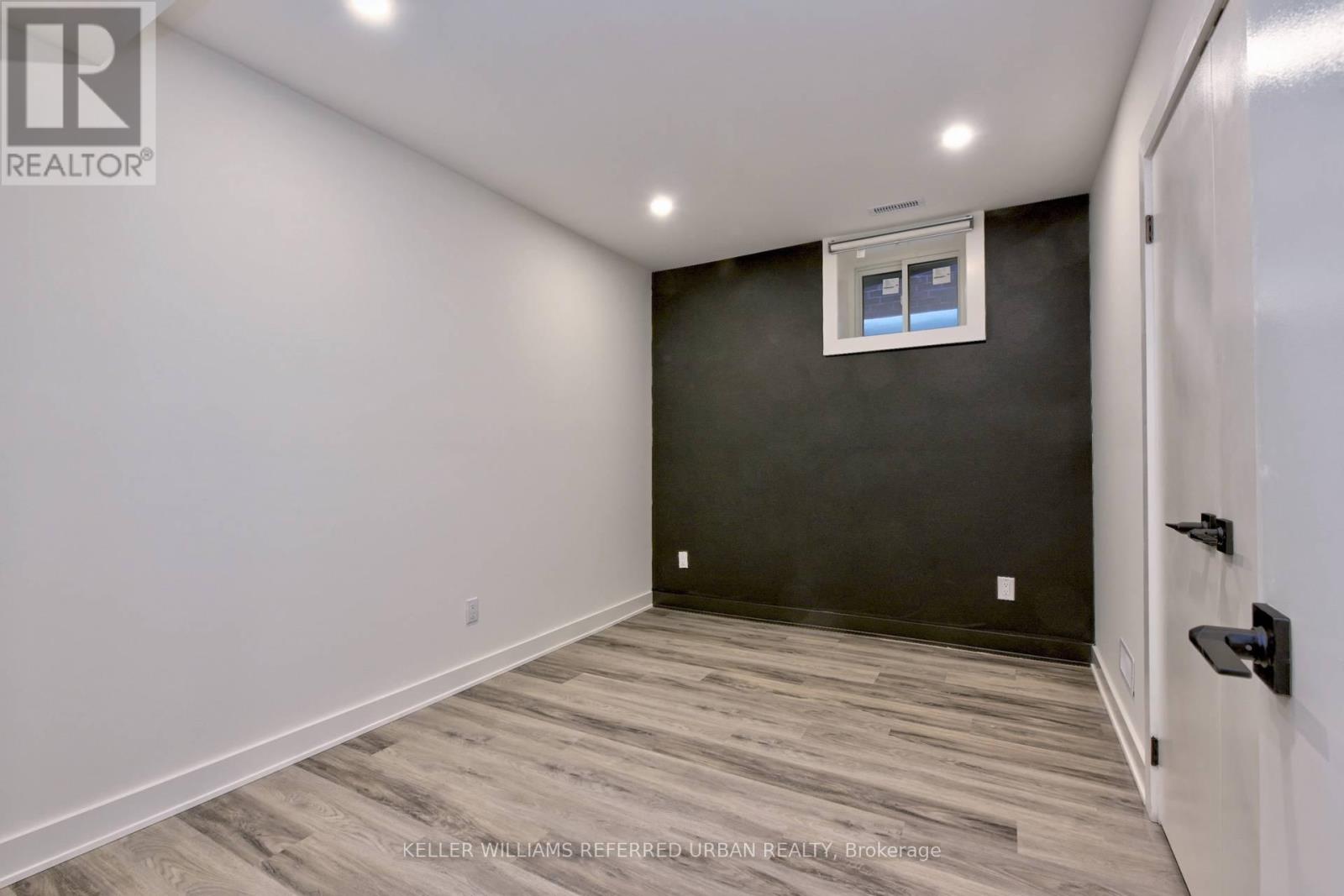 1 - 653 Manning Avenue, Toronto, Ontario  M6G 2W2 - Photo 5 - C13743378