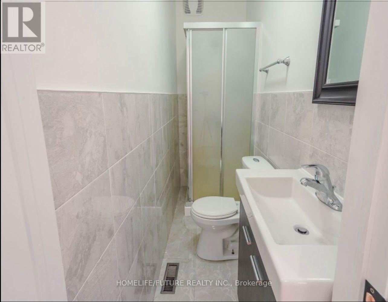 62 North Edgely Avenue, Toronto, Ontario  M1K 1T7 - Photo 16 - E13743402