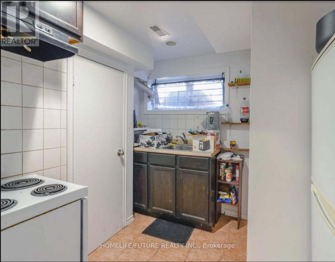 62 North Edgely Avenue, Toronto, Ontario  M1K 1T7 - Photo 20 - E13743402