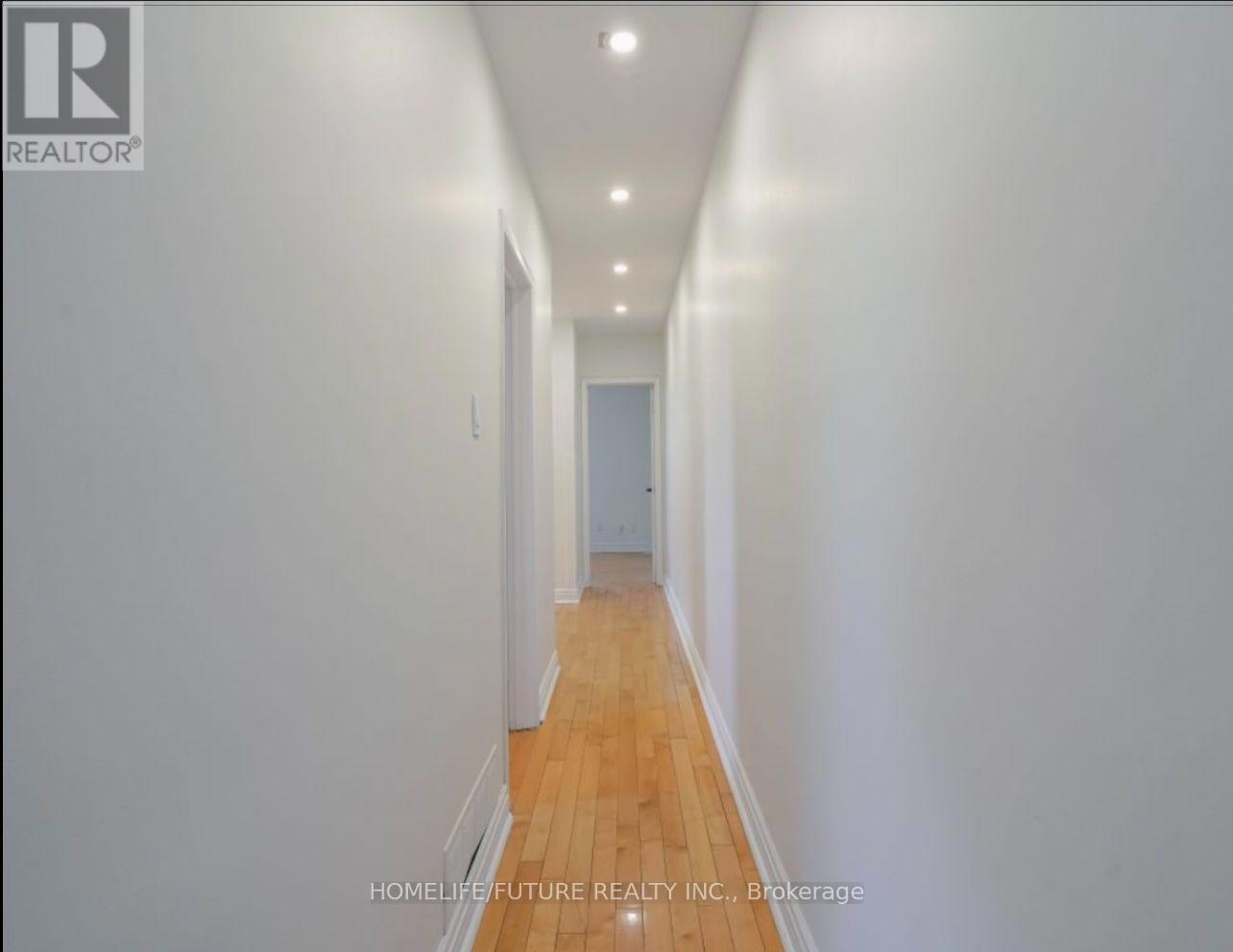 62 North Edgely Avenue, Toronto, Ontario  M1K 1T7 - Photo 4 - E13743402