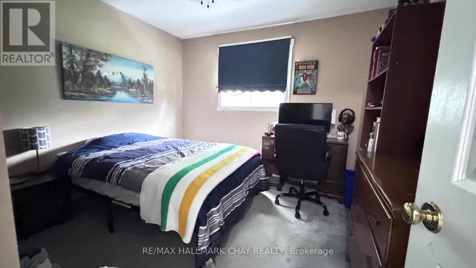98 Elizabeth Street, Barrie, Ontario  L4N 6P3 - Photo 12 - S13743332