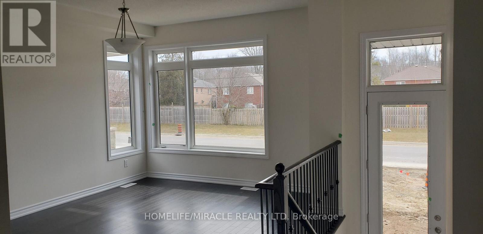 178 Ramblewood Drive, Wasaga Beach, Ontario  L9Z 0L6 - Photo 5 - S13743338