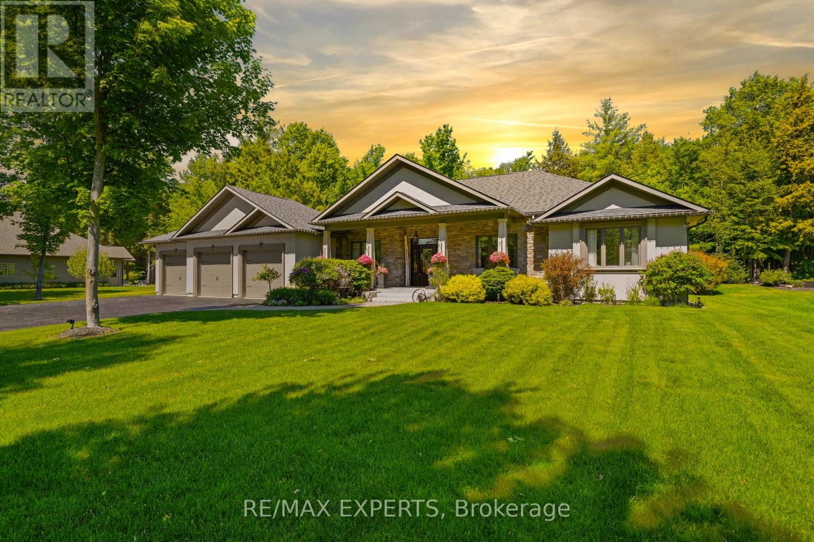 48 MARNI LANE, Springwater, Ontario