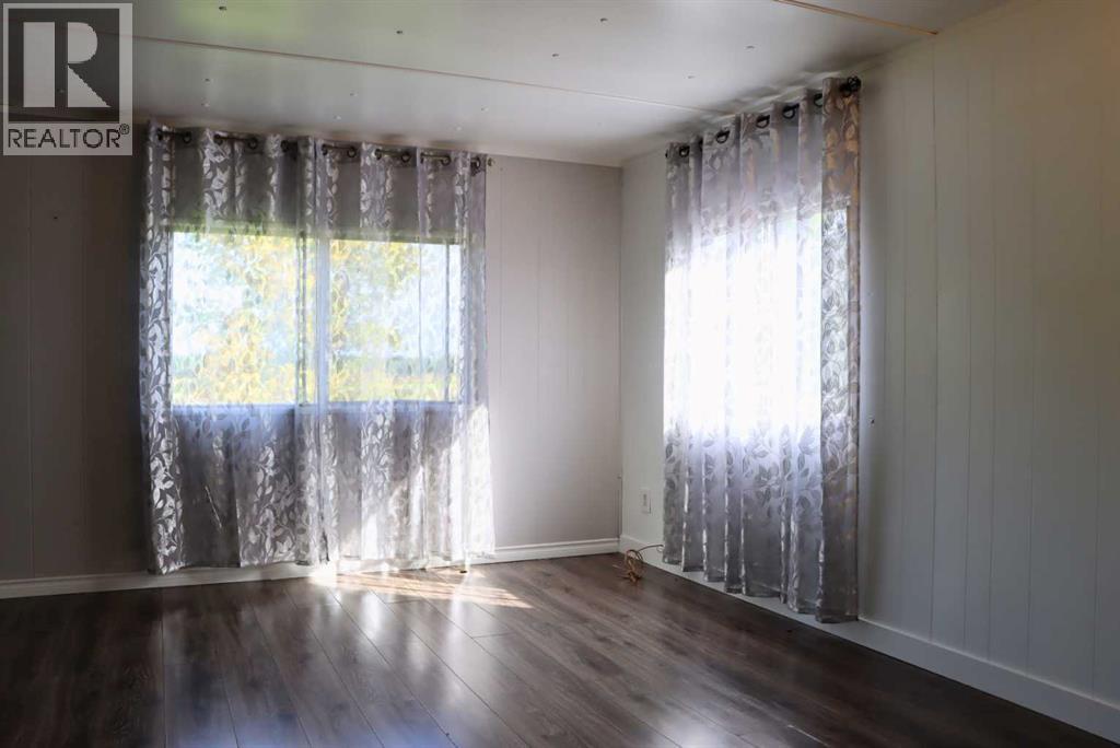 5219 52 Avenue, Valleyview, Alberta  T0H 3N0 - Photo 9 - A2342415