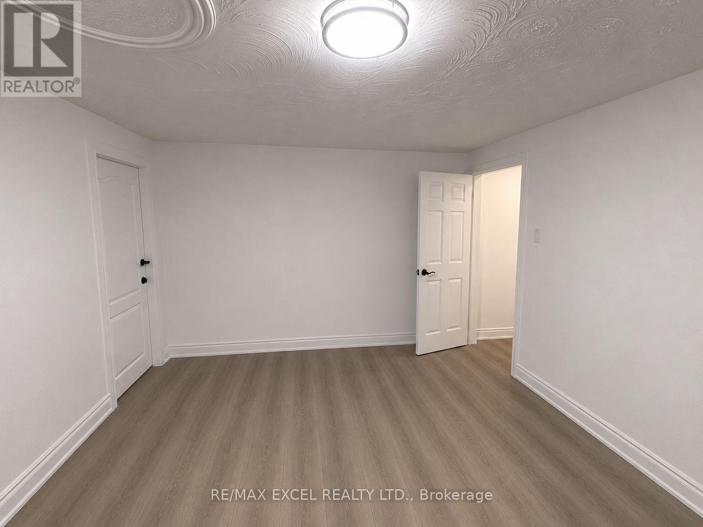Bsmt - 3882 Midhurst Lane, Mississauga, Ontario  L4Z 1C7 - Photo 2 - W13743344