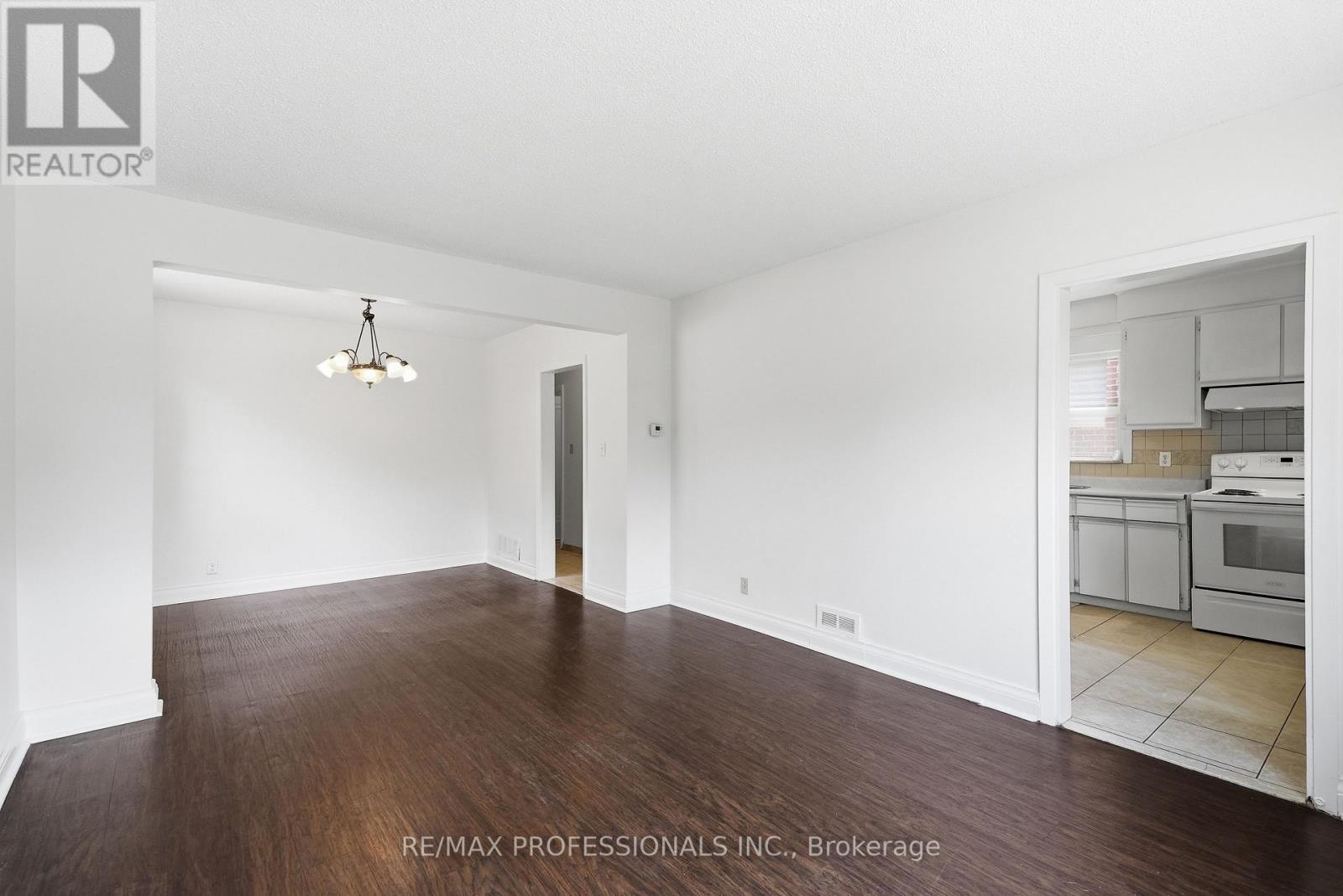 111 Wesley Street, Toronto, Ontario  M8Y 2W9 - Photo 15 - W13743400