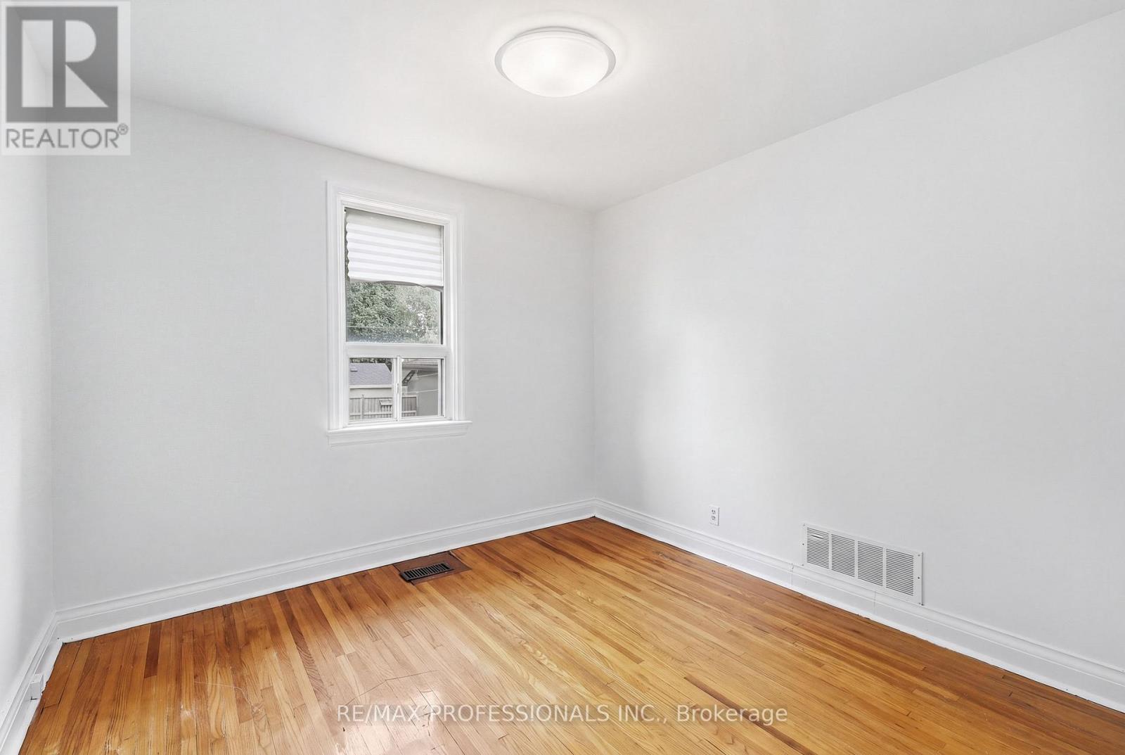 111 Wesley Street, Toronto, Ontario  M8Y 2W9 - Photo 22 - W13743400
