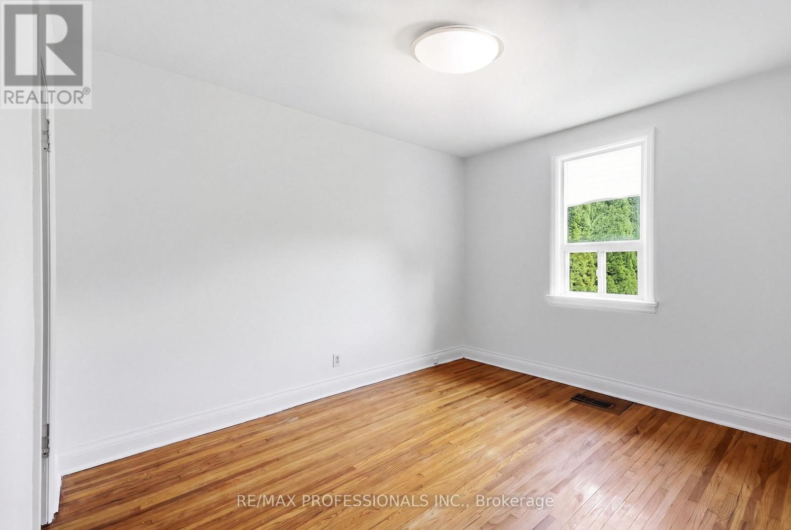 111 Wesley Street, Toronto, Ontario  M8Y 2W9 - Photo 23 - W13743400