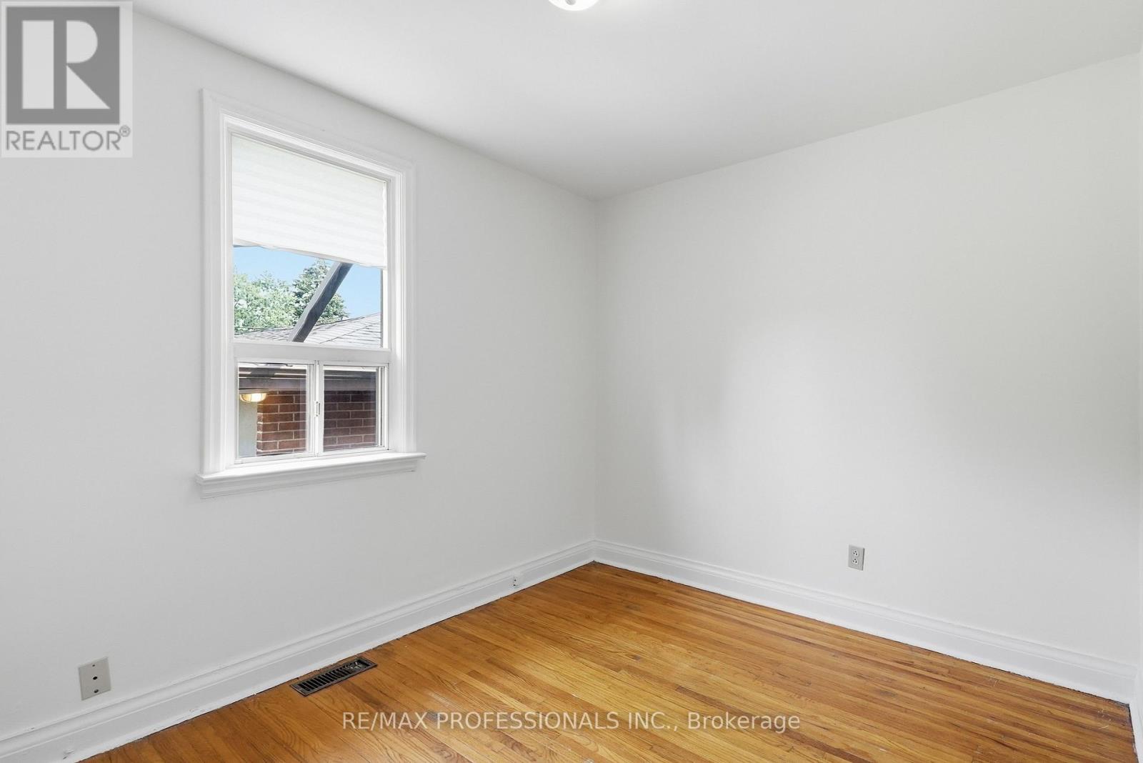 111 Wesley Street, Toronto, Ontario  M8Y 2W9 - Photo 26 - W13743400